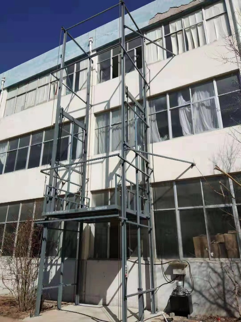 黔东南室外贴墙货梯